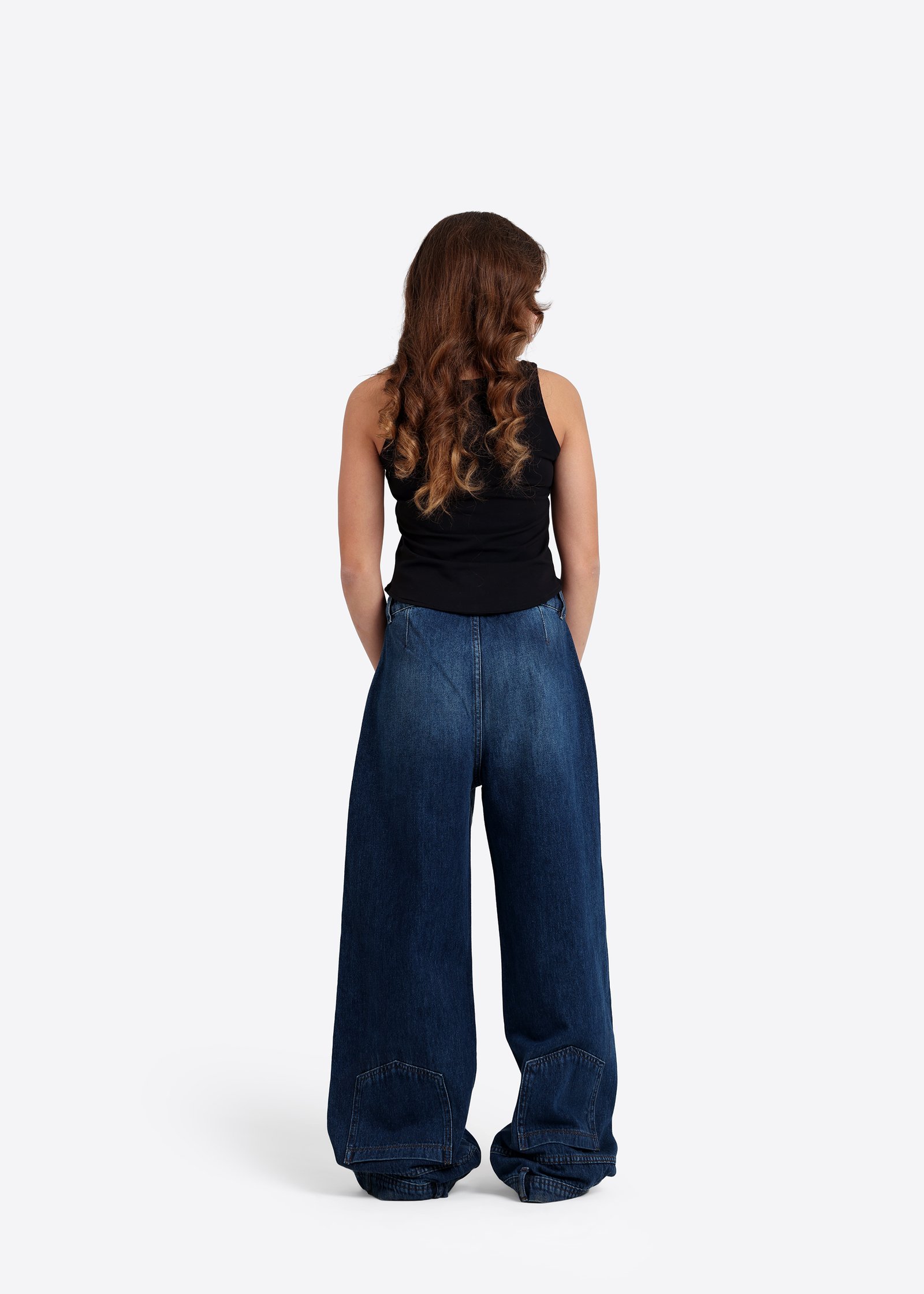 Patch-Cargo-Jeans mit weitem Bein