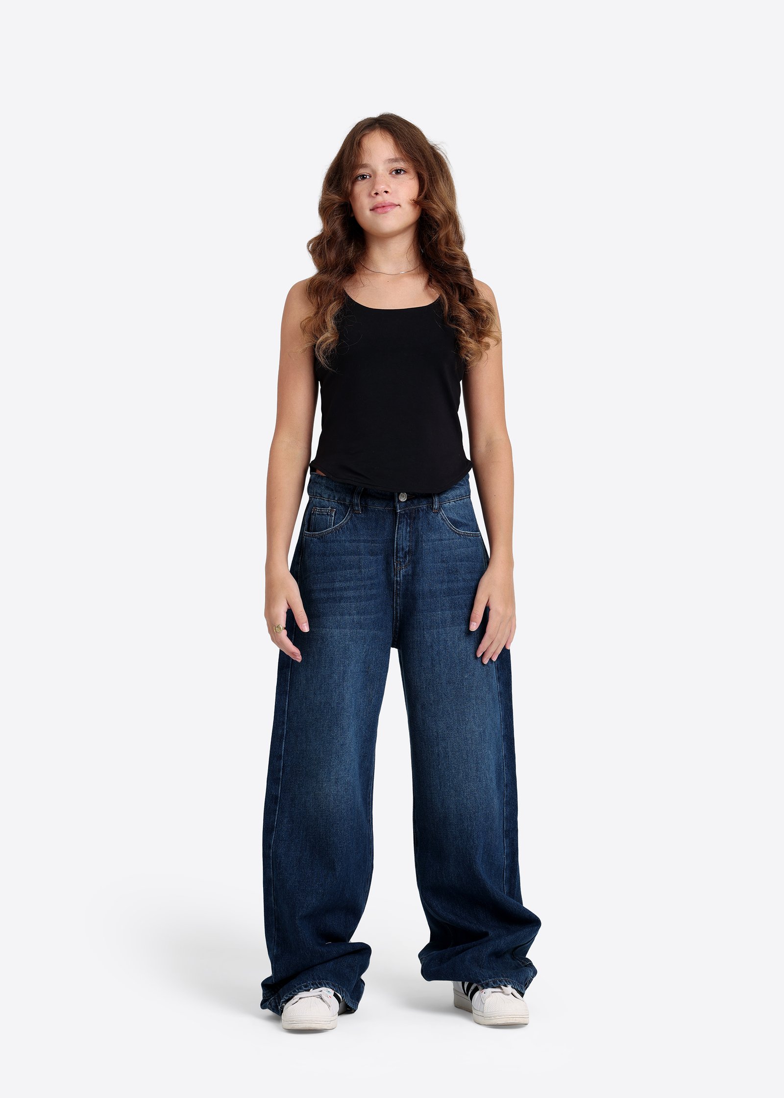 Patch-Cargo-Jeans mit weitem Bein
