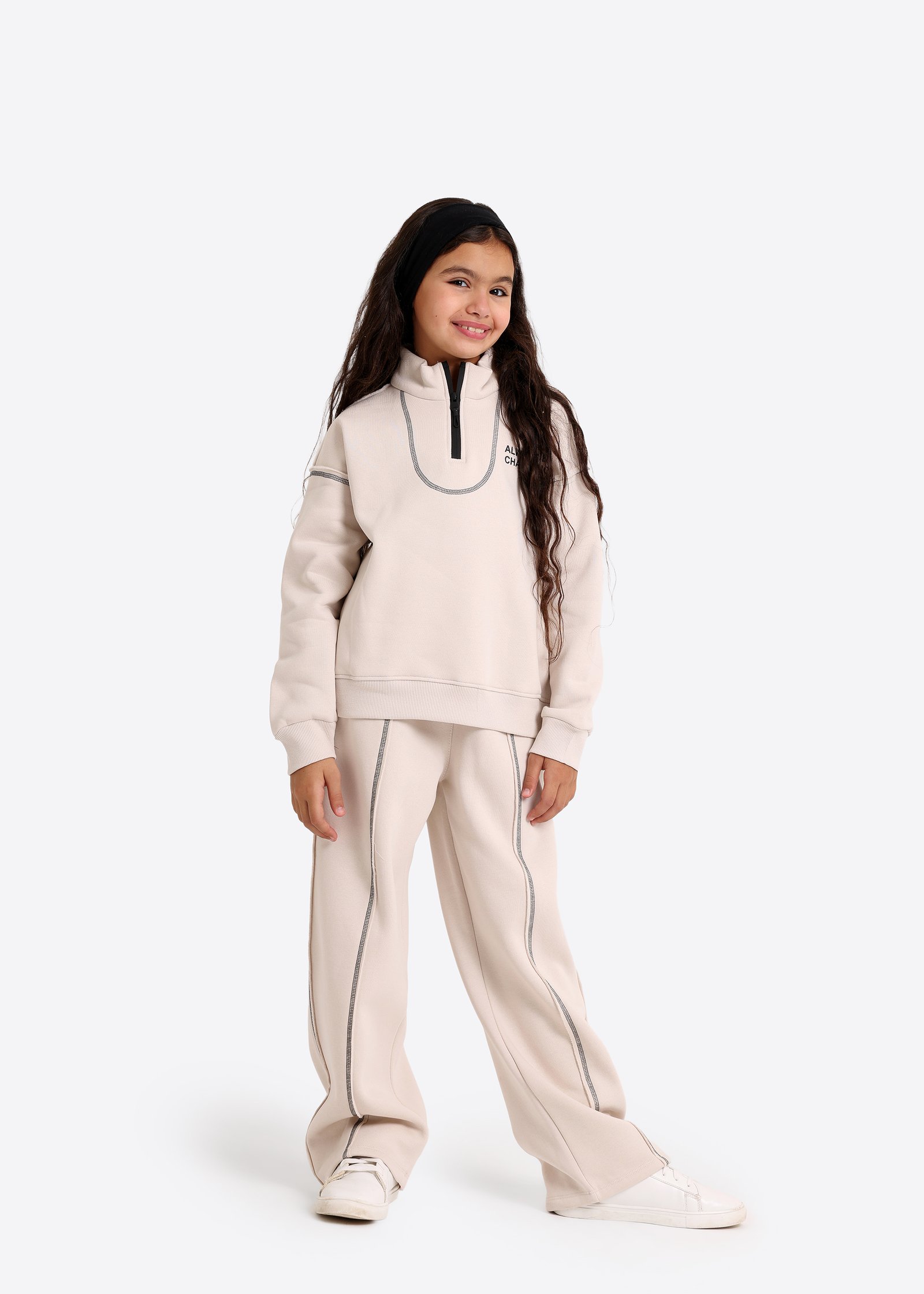 Zweiteiliges Set (Sweatshirt & Hose)